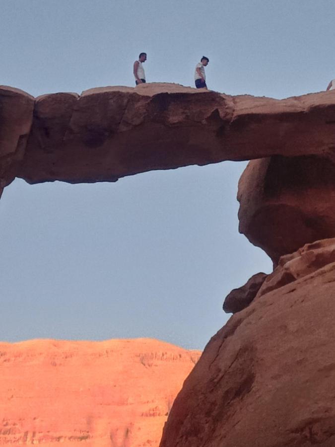 Moon City With Jeep Trips Wadi Rum Bagian luar foto