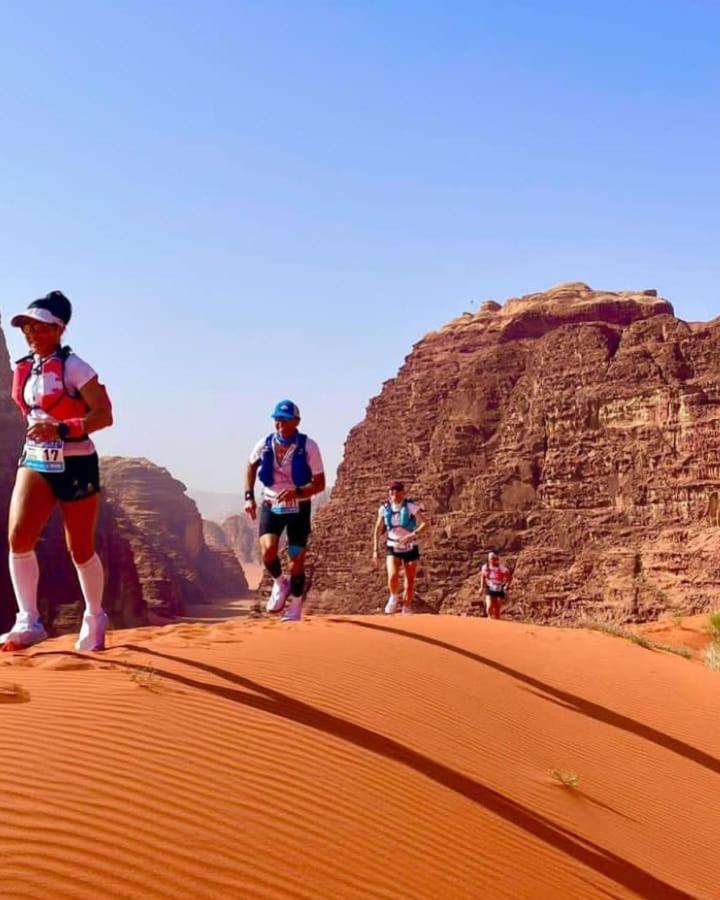 Moon City With Jeep Trips Wadi Rum Bagian luar foto