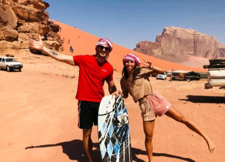 Moon City With Jeep Trips Wadi Rum Bagian luar foto